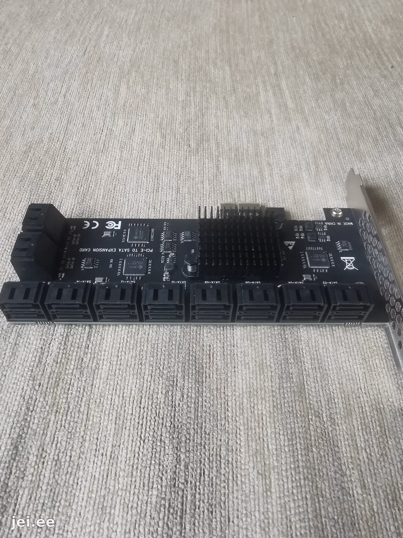 PCIe SATA laienduskaart 20 porti + 20 SATA kaablit – pilt 2/3