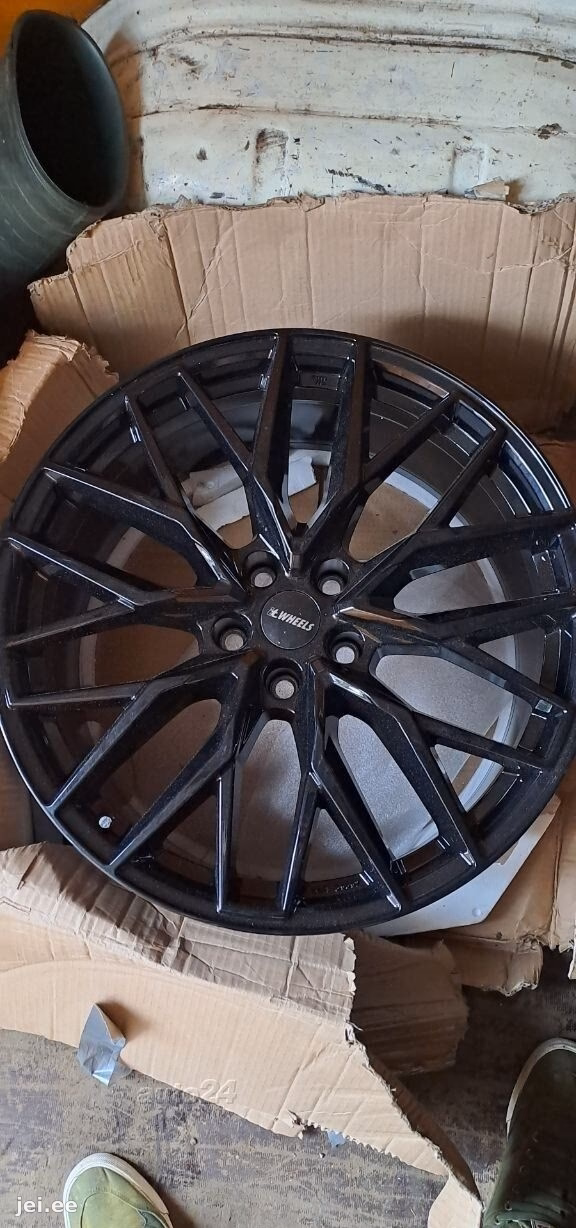 It Wheels Xana – Veljed, Tallinn