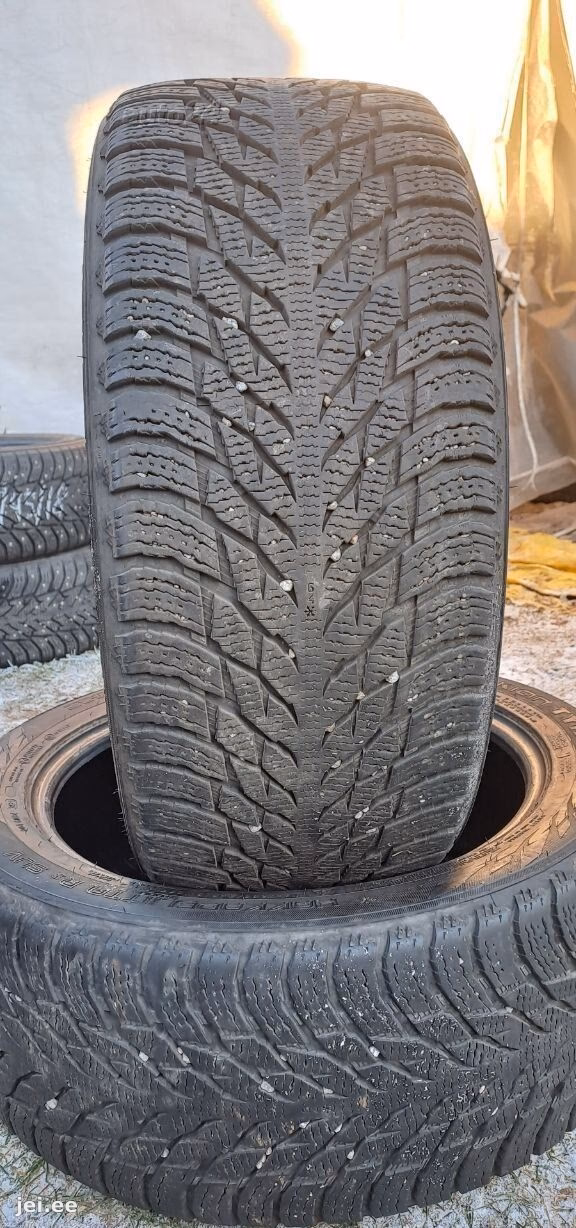 255/45R19 Nokian Hakkapeliitta R3 SUV / 104R XL / 3421 / 7-8mm – Rehvid, Tallinn