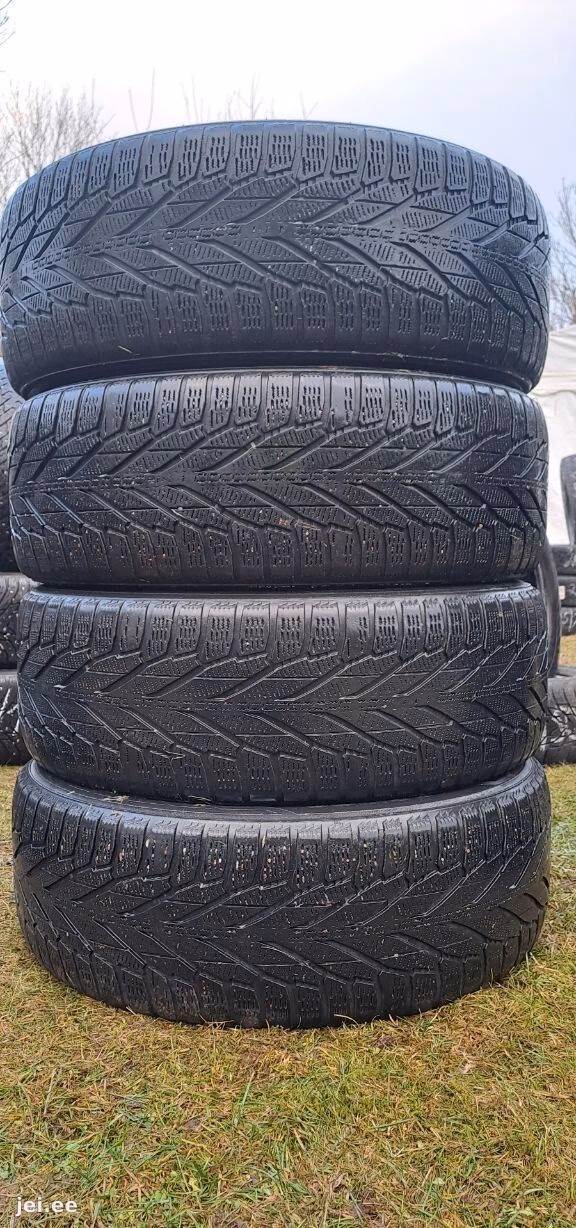 235/60R18 Nokian Hakkapeliitta R2 SUV / 5-6mm – Rehvid, Tallinn